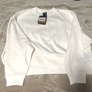 The North Face NWT fleece crew long sleeve sizeLarge gardenia white